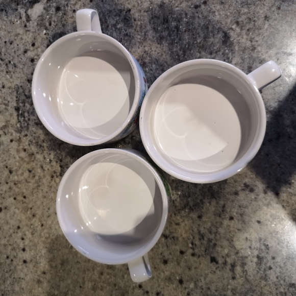 Vintage Campbell's Soup Kids 4.5" Bowls/ Mugs, Picnic, BBQ And Skiing - Picture 2 of 12